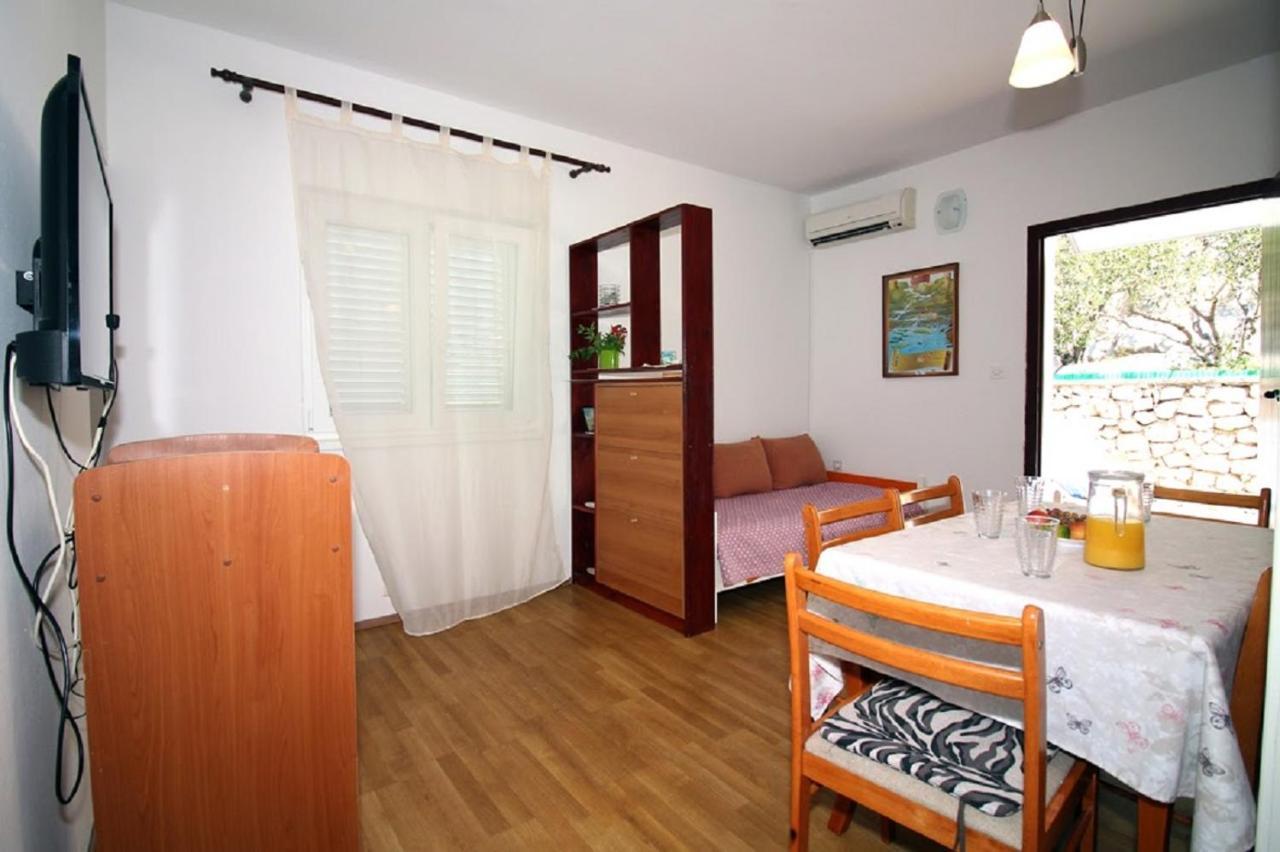 Apartmani Stanko Tisno Esterno foto