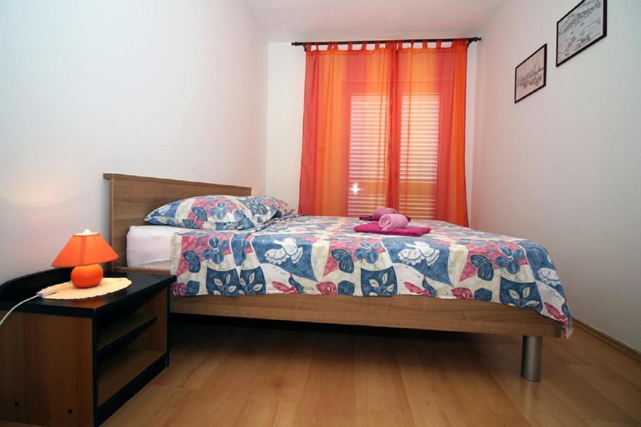 Apartmani Stanko Tisno Esterno foto